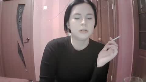 Snapshot of lunamystique_ chatting on February 2025 08:00:01 PM lunamystique_ online show from February 2025 08:00:01 PM