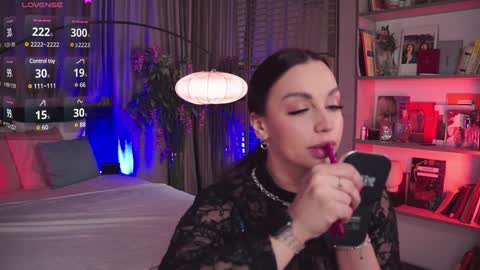 Luna  next streams Mon Fri Sat Sun 8pm-5am gmt0 online show from January 2025 08:19:02 PM