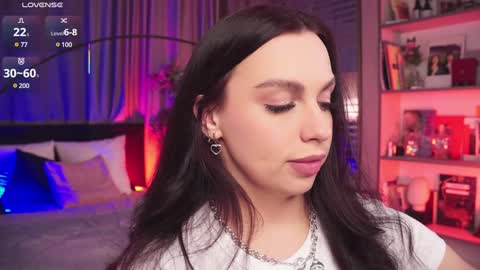 Luna  next streams Mon Fri Sat Sun 8pm-5am gmt0 online show from February 2025 11:53:02 PM