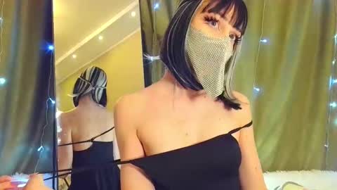 Snapshot of lunanyan chatting on December 2025 07:01:02 AM Luna online show from December 2025 07:01:02 AM