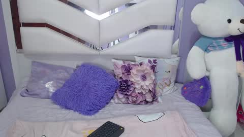 Luna online show from December 2025 11:36:02 AM