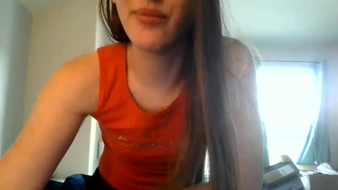 Snapshot of lunapixie2020 chatting on June 2026 12:23:02 AM lunapixie2020 online show from June 2026 12:23:02 AM