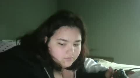 lunar_nightstar online show from September 2025 02:19:01 PM