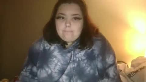 lunar_nightstar online show from October 2025 01:00:02 AM