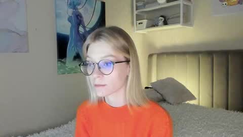 Snapshot of lunar_sofia chatting on October 2025 02:59:02 PM Sofia online show from October 2025 02:59:02 PM