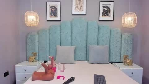 Luna online show from June 2026 11:36:02 AM