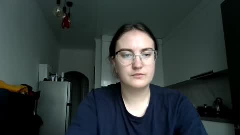 Snapshot of lunavelvet3 chatting on November 2025 09:48:02 AM lunavelvet3 online show from November 2025 09:48:02 AM