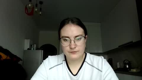 Snapshot of lunavelvet3 chatting on December 2025 11:52:01 AM lunavelvet3 online show from December 2025 11:52:01 AM