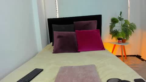 Snapshot of lunavelvet7 chatting on September 2025 03:26:01 PM lunavelvet7 online show from September 2025 03:26:01 PM