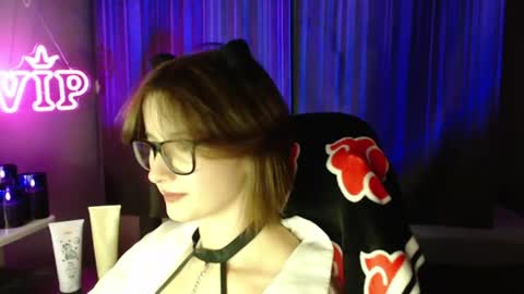 LunaXcherry online show from July 2026 07:39:01 PM