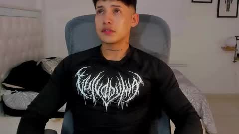 Lunay online show from February 2026 10:55:01 PM