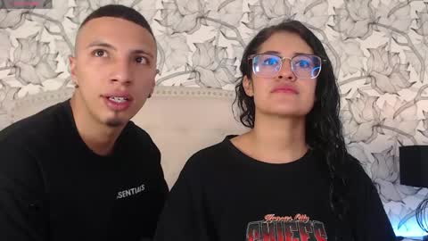 Luna and Kian online show from April 2026 03:31:02 AM