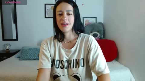 Snapshot of lunayois02 chatting on October 2025 01:58:02 AM lunayois02 online show from October 2025 01:58:02 AM