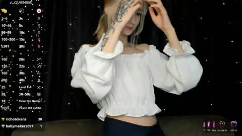 lunessy online show from March 2026 07:41:01 PM