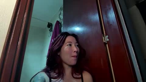 Snapshot of lunnaa1_ chatting on November 2025 10:43:01 PM Luna online show from November 2025 10:43:01 PM