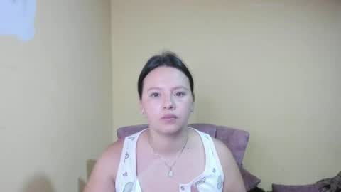 Snapshot of lunnadoll chatting on June 2026 03:34:02 AM Katty what ever do you want on my pv is for extra tokens minimi 250 tks ty u for understand online show from June 2026 03:34:02 AM