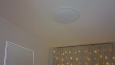 Snapshot of lunoria chatting on February 2026 09:22:02 PM lunoria online show from February 2026 09:22:02 PM