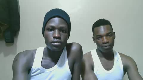 luoislove online show from November 2025 05:48:02 PM