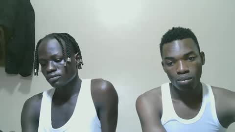 luoislove online show from November 2025 02:15:01 PM