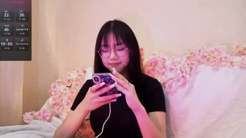 Snapshot of lupefaulker chatting on June 2026 01:04:02 PM Roxie online show from June 2026 01:04:02 PM