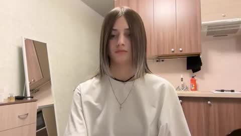 Snapshot of lurlineoline chatting on November 2025 04:09:01 PM May online show from November 2025 04:09:01 PM