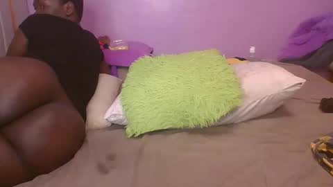 luscious online show from October 2025 12:27:01 PM