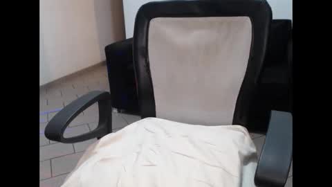 lusexyhot online show from February 2025 03:04:01 AM