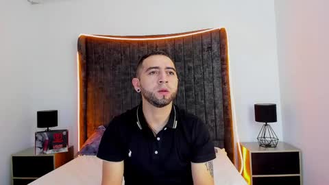 Lushian And Luna online show from May 2026 04:23:01 PM