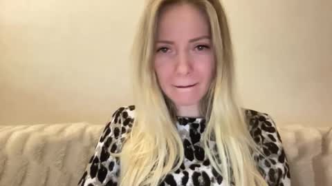 lusiluv online show from February 2026 08:31:02 PM