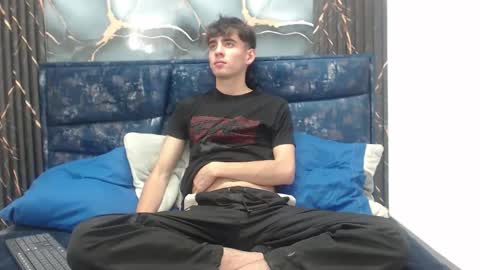 lust_demian online show from March 2026 12:00:02 PM