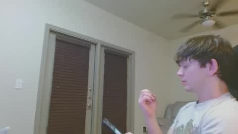 Snapshot of lustfullives chatting on February 2026 02:51:01 AM LustfulLives online show from February 2026 02:51:01 AM