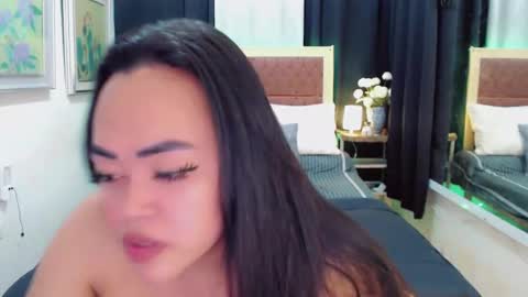 Trina online show from December 2024 11:54:02 AM