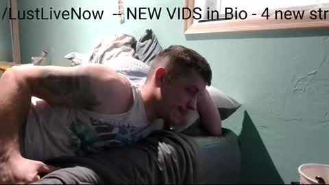 Snapshot of lustlivenow chatting on November 2025 11:03:01 PM GUY --- GIRL online show from November 2025 11:03:01 PM