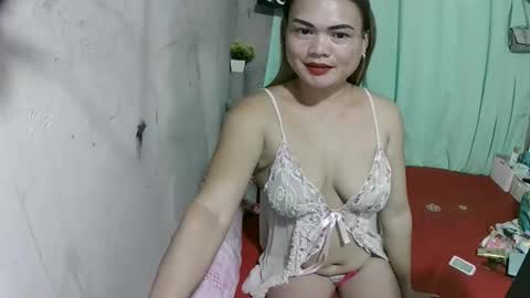Flora Mae online show from April 2026 05:03:01 PM