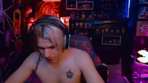 lustymatt online show from October 2025 04:01:01 AM