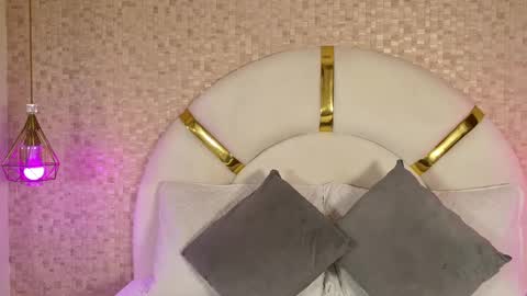 luucy_jonnes online show from September 2025 03:06:02 AM