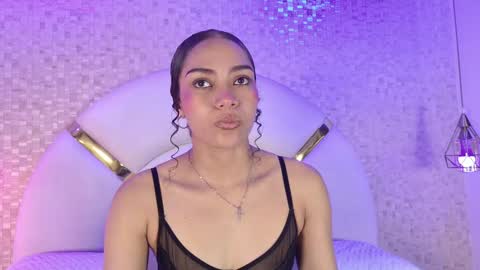 luucy_jonnes online show from September 2025 03:08:02 AM