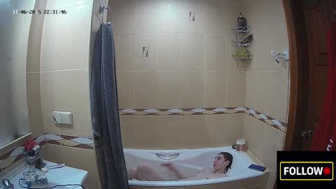 Snapshot of luuvteam chatting on November 2025 08:32:01 PM luuvteam online show from November 2025 08:32:01 PM