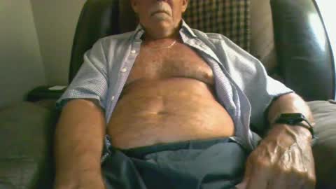 Snapshot of luv269er chatting on September 2025 04:47:01 AM luv269er online show from September 2025 04:47:01 AM