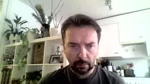 Snapshot of luvly chatting on January 2025 09:43:02 AM Luvly online show from January 2025 09:43:02 AM