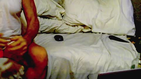 Snapshot of luvthecam2 chatting on December 2024 12:05:01 PM M Jordan online show from December 2024 12:05:01 PM