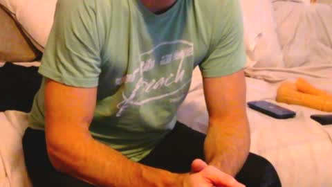 Snapshot of luvthecam2 chatting on January 2025 08:39:01 PM M Jordan online show from January 2025 08:39:01 PM
