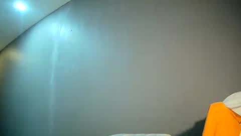 Bee Bee online show from July 2026 02:46:02 AM