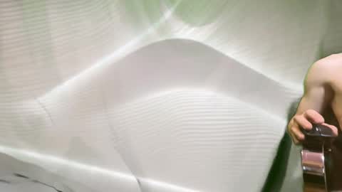 luvvlee online show from January 2026 12:47:02 AM