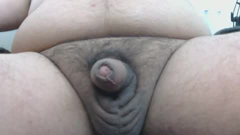 Snapshot of luvvslutss22 chatting on February 2026 07:39:02 PM luvvslutss22 online show from February 2026 07:39:02 PM