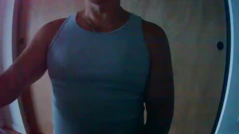 Snapshot of luvzjerkingoff chatting on December 2024 11:51:01 PM luvzjerkingoff online show from December 2024 11:51:01 PM