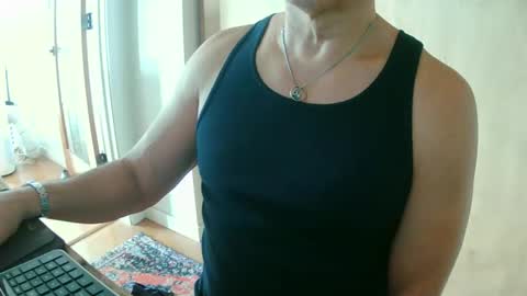 Snapshot of luvzjerkingoff chatting on February 2025 06:26:01 PM luvzjerkingoff online show from February 2025 06:26:01 PM
