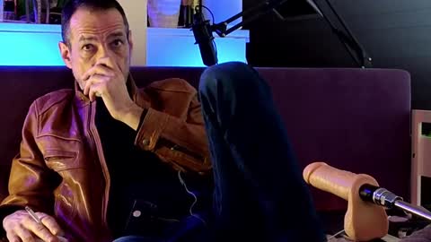 Snapshot of lux_dei chatting on December 2024 09:25:02 PM Im a - CAMGUY YOU LIKE to FUCK online show from December 2024 09:25:02 PM