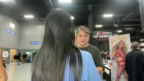 Snapshot of luxcher22 chatting on October 2025 06:13:02 PM luxcher22 online show from October 2025 06:13:02 PM