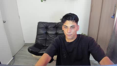 luxrx online show from May 2026 06:35:01 PM